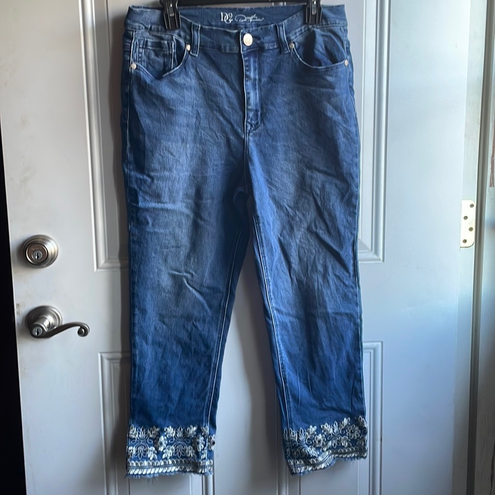 DG2 Embroidered Raw Hem Jeans